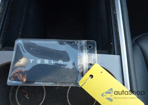 2022 Tesla Model Y Long Range Dual Motor All-Wheel Drive из США, поврежденный, VIN 7SAYGDEE9NF357442